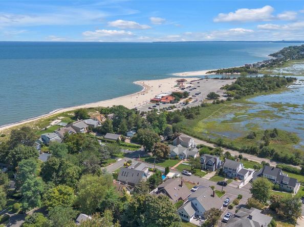 359 Waterside Road, Northport NY 11768