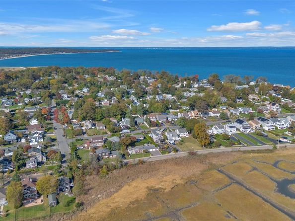 359 Waterside Road, Northport NY 11768