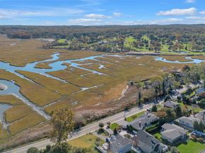 359 Waterside Road, Northport NY 11768