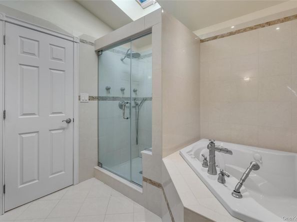 359 Waterside Road, Northport NY 11768