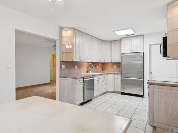 99 Birchwood Road, Coram NY 11727