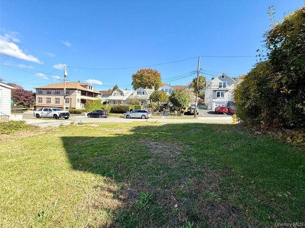 179 Chatterton Avenue, White Plains NY 10606