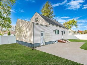 3109 Devon Avenue, Medford NY 11763