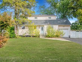 3109 Devon Avenue, Medford NY 11763