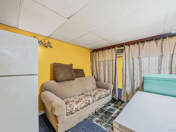 3109 Devon Avenue, Medford NY 11763