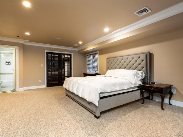 135 Ocean Avenue, Massapequa NY 11758