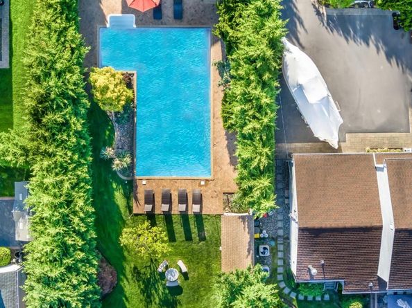 135 Ocean Avenue, Massapequa NY 11758