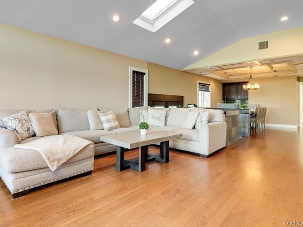 135 Ocean Avenue, Massapequa NY 11758