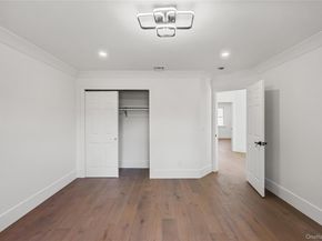 21 Pine Edge Place, Dix Hills NY 11746