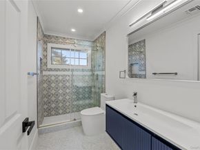 21 Pine Edge Place, Dix Hills NY 11746