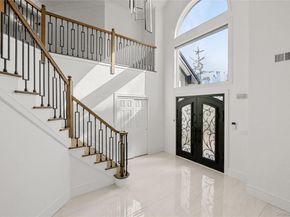 21 Pine Edge Place, Dix Hills NY 11746