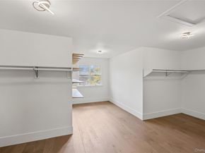 21 Pine Edge Place, Dix Hills NY 11746