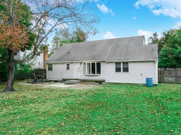 118 Hedges Avenue, East Patchogue NY 11772