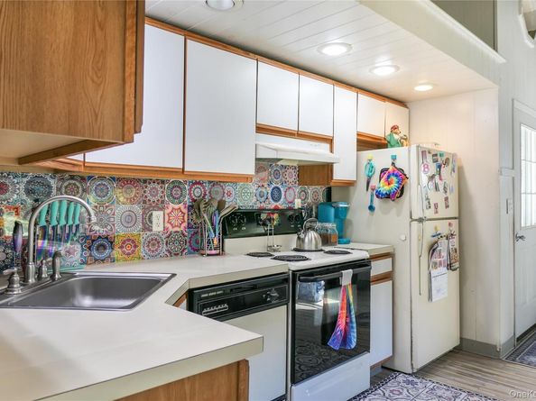 118 Hedges Avenue, East Patchogue NY 11772