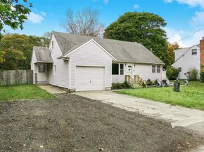 118 Hedges Avenue, East Patchogue NY 11772