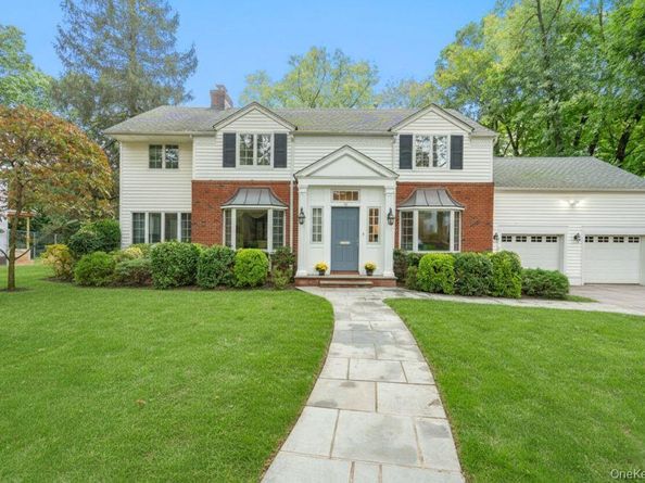 12 Chester Drive, Great Neck NY 11021