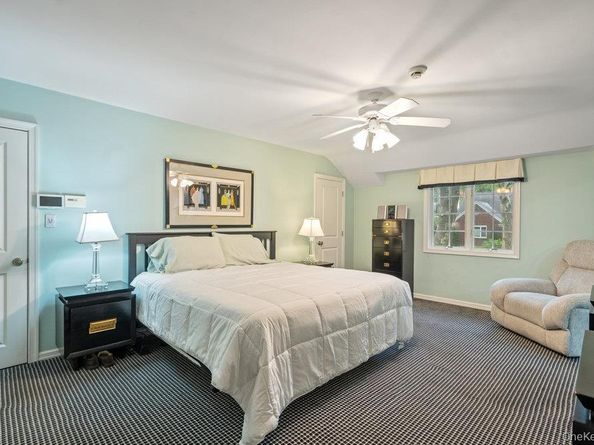 12 Chester Drive, Great Neck NY 11021