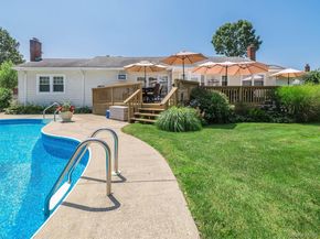 14 Harbor Lane, Glen Head NY 11545