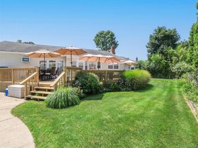 14 Harbor Lane, Glen Head NY 11545