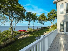 15 Stephans Path, Port Jefferson NY 11777