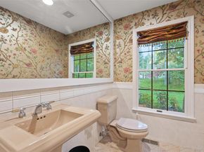 15 Stephans Path, Port Jefferson NY 11777