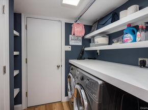 16 Sheffield Hill, Woodbury NY 11797