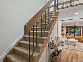 16 Sheffield Hill, Woodbury NY 11797