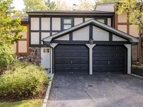 16 Sheffield Hill, Woodbury NY 11797
