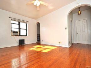 120 Stonelea Place 3M, New Rochelle NY 10801