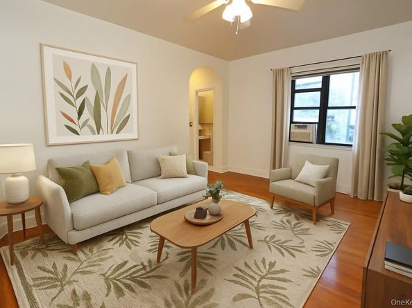 120 Stonelea Place 3M, New Rochelle NY 10801