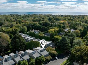 514 Pantigo Road 16, East Hampton NY 11937