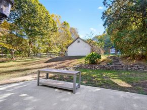 250 Route 100, Mount Kisco NY 10549