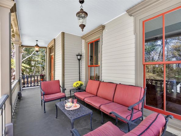 250 Route 100, Mount Kisco NY 10549