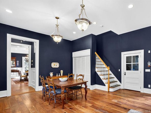 250 Route 100, Mount Kisco NY 10549