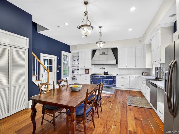 250 Route 100, Mount Kisco NY 10549