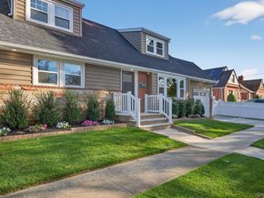 1098 Russell Street, Franklin Square NY 11010