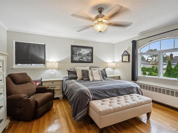 240 Wyngate Drive, Massapequa NY 11758