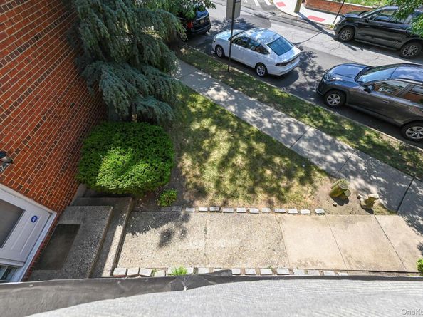 8223 Caldwell Avenue, Middle Village NY 11379