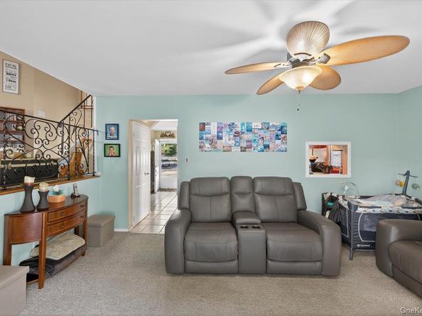 149 Avenue C, Holbrook NY 11741