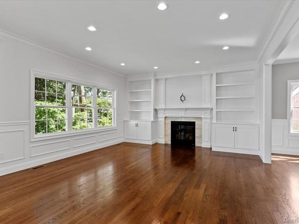17 Hannington Avenue, Wantagh NY 11793