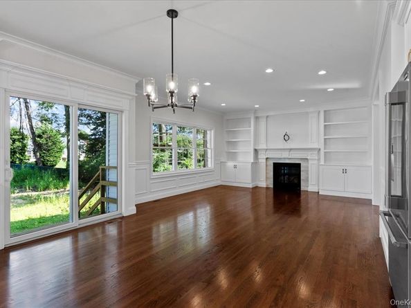 17 Hannington Avenue, Wantagh NY 11793