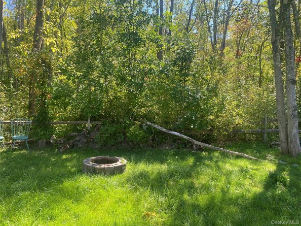 9 Cottage Lane, North Salem NY 10560