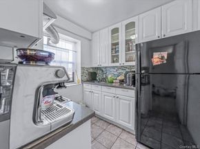 147-11 79th Avenue 1N, Kew Garden Hills NY 11367