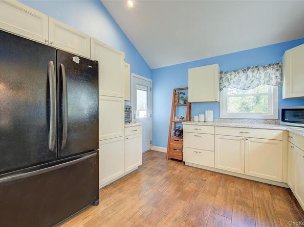153 Berkshire Drive, Farmingville NY 11738