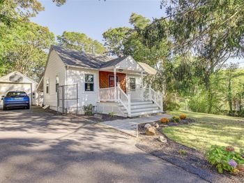 153 Berkshire Drive