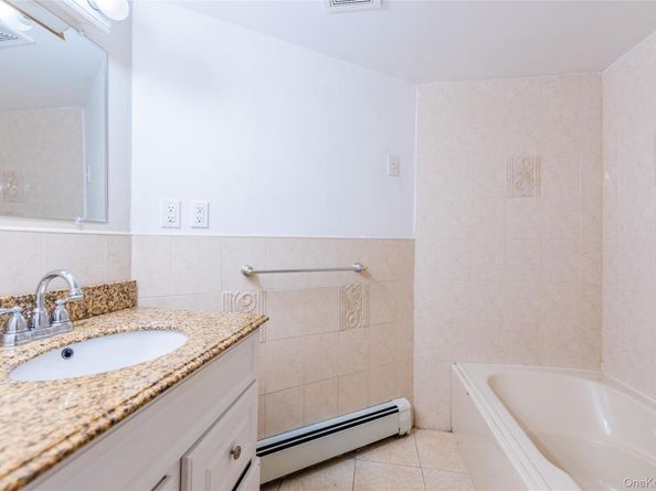 1253 Raymond Road, North Bellmore NY 11710