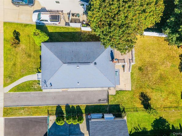 1253 Raymond Road, North Bellmore NY 11710