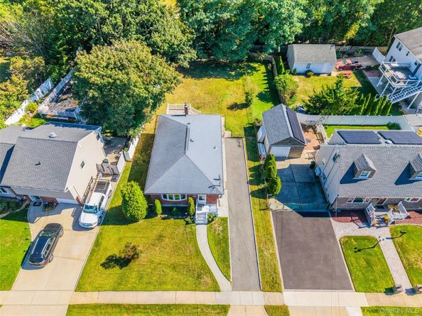 1253 Raymond Road, North Bellmore NY 11710