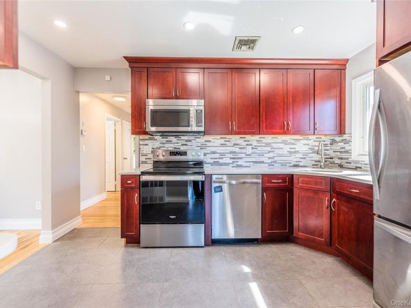 1253 Raymond Road, North Bellmore NY 11710