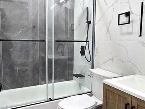 537 Miller Avenue, Brooklyn NY 11207